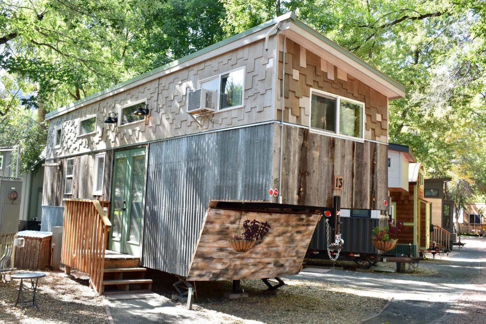 Weecasa Tiny Home Resort Lyons Buitenkant foto